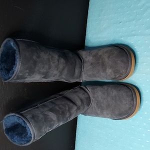 Ugg blue boots